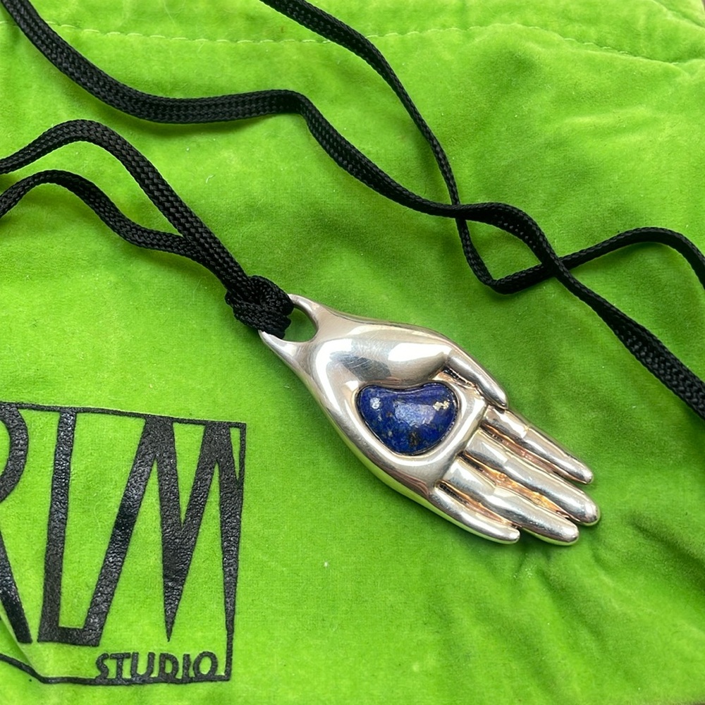 RLM Studio Sterling silver Open Hand/Heart pendant/talisman - Picture 7 of 9